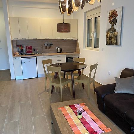Lux Apartment Amarin Pržno Esterno foto